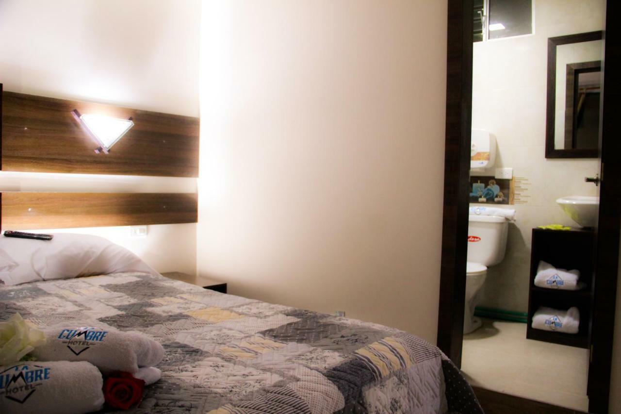 Hotel La Cumbre Baños Extérieur photo