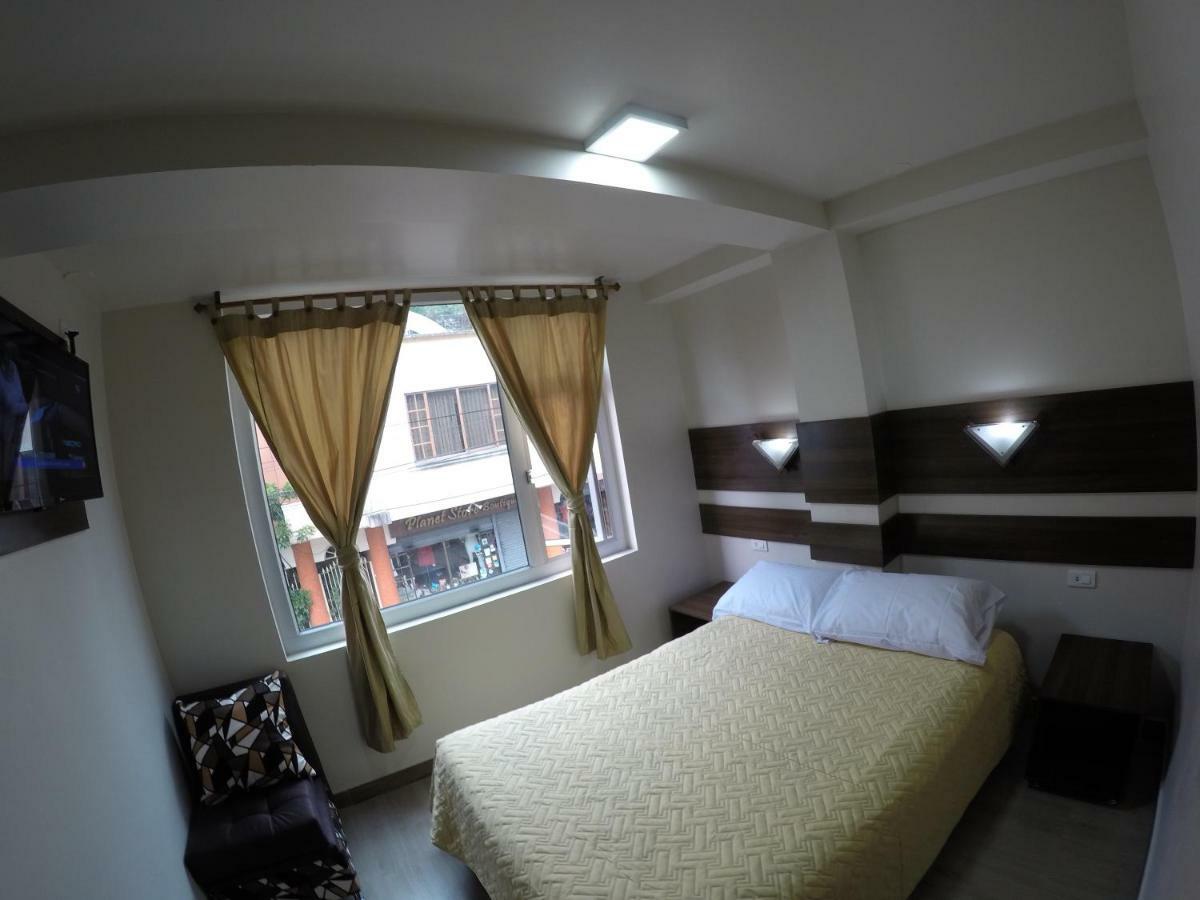 Hotel La Cumbre Baños Extérieur photo